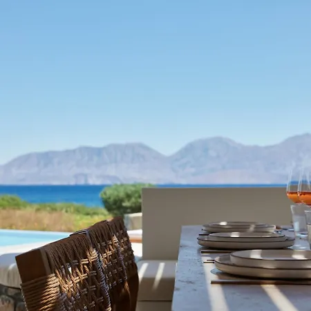 Iremia Seafront Villa, Timeless Lifestyle Amudára Laszithíu