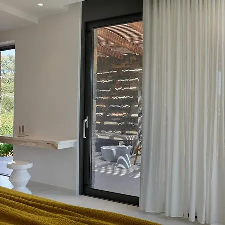 Iremia Seafront Villa, Timeless Lifestyle Amudára Laszithíu